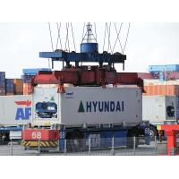 0340_0761 Absetzen des 40 Feet Containers auf dem Transportwagen.  | 